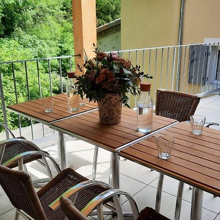 Le Moulin Du Paroy Bed & Breakfast Serres  Eksteriør bilde